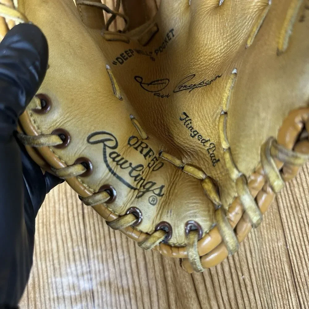 Vintage Rawlings Baseball Glove Mike ‎ Schmidt 1061 -Edge-u-Cated Heel - Picture 2 of 11